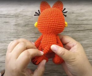 Crochet Garfield Amigurumi Pattern With Video Tutorial - Yours Patterns