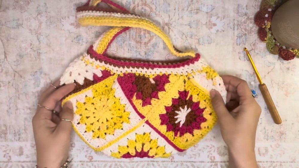 Crochet Starburst Purse
