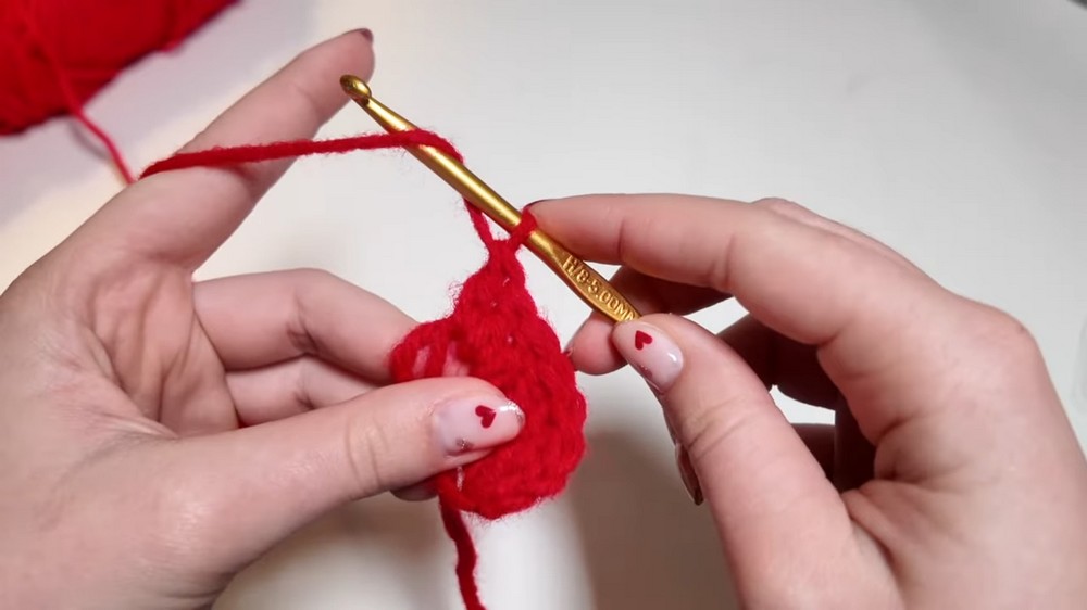 Crochet Tiny Heart