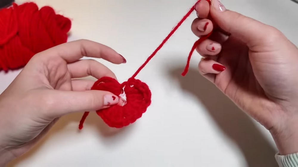 Crochet Tiny Heart