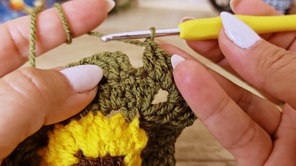 Crochet Sunflowers Granny