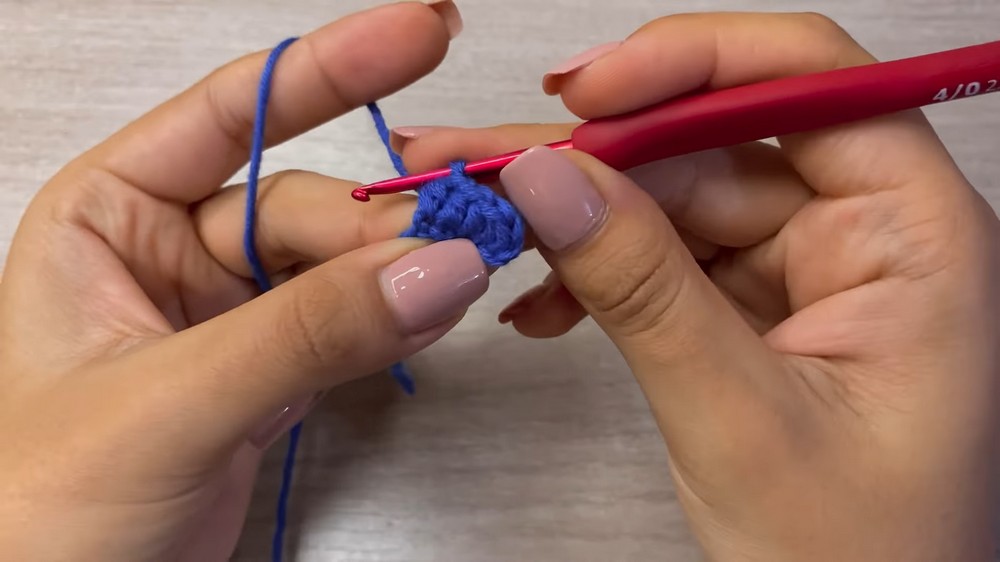 Crochet Christmas Ornaments Pattern