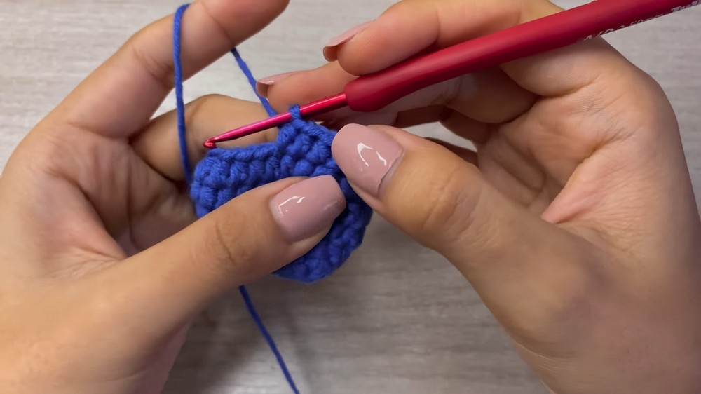Crochet Christmas Ornaments Pattern