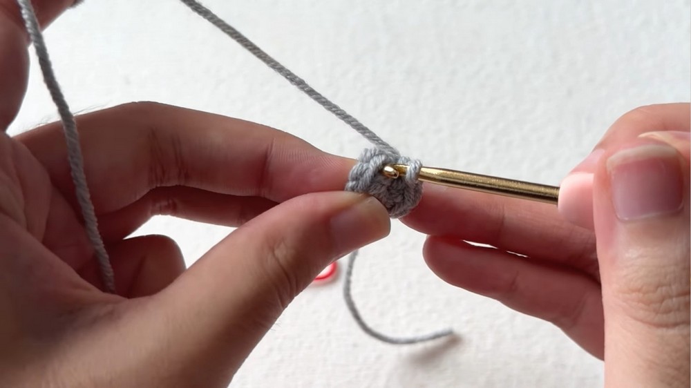 Crochet Penguin With Scarf