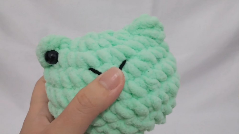 Crochet Mini Frog Plushie