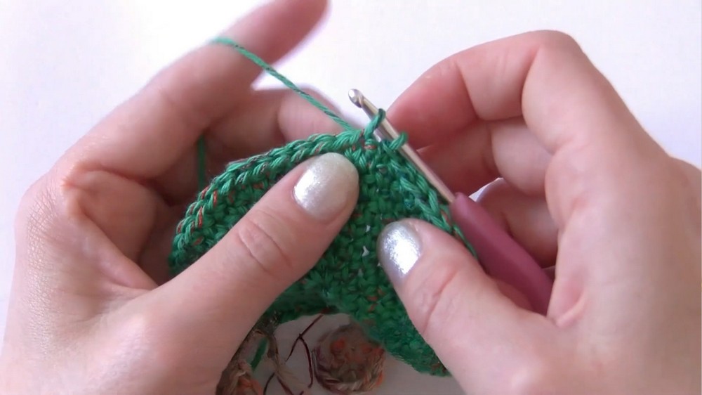 Crochet Easy Easter Hen