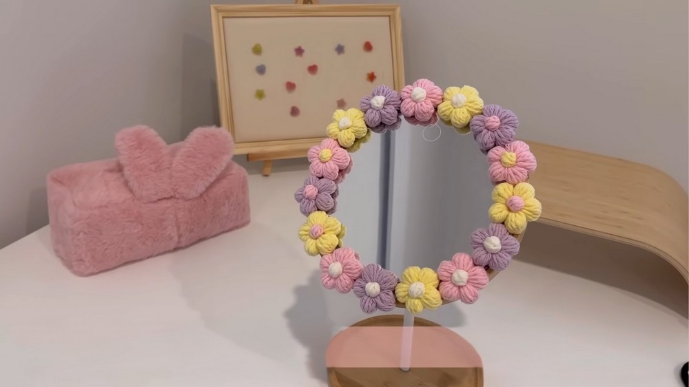 Crochet Puff Flower Mirror