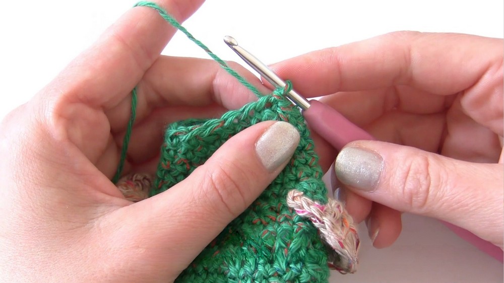 Crochet Easy Easter Hen