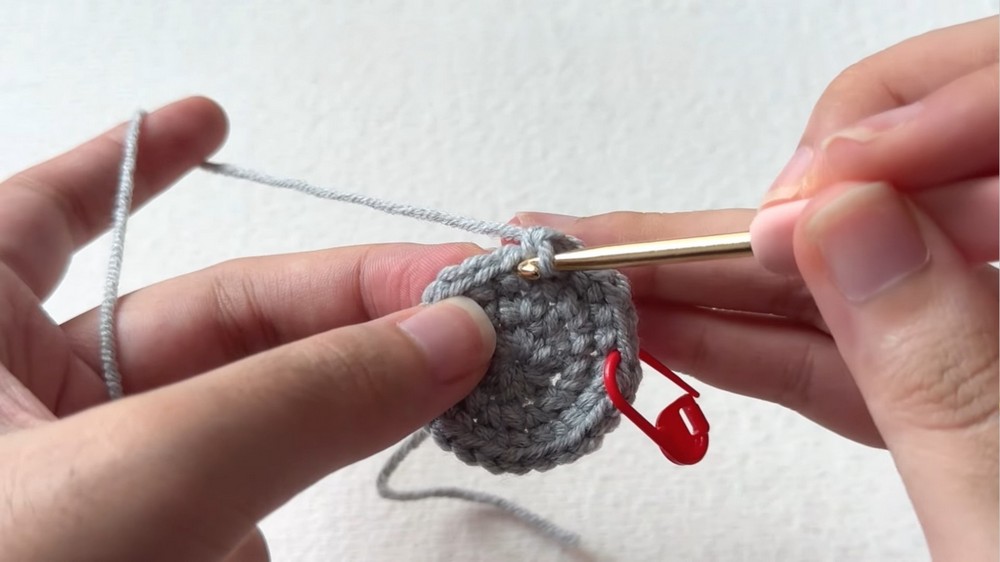 Crochet Penguin With Scarf
