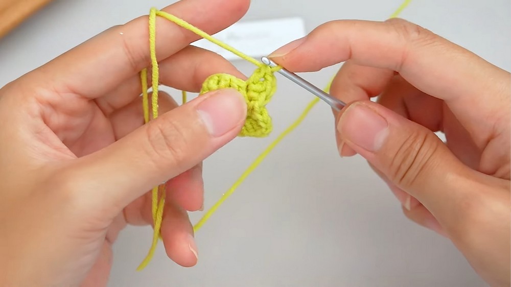 Crochet Christmas Tree