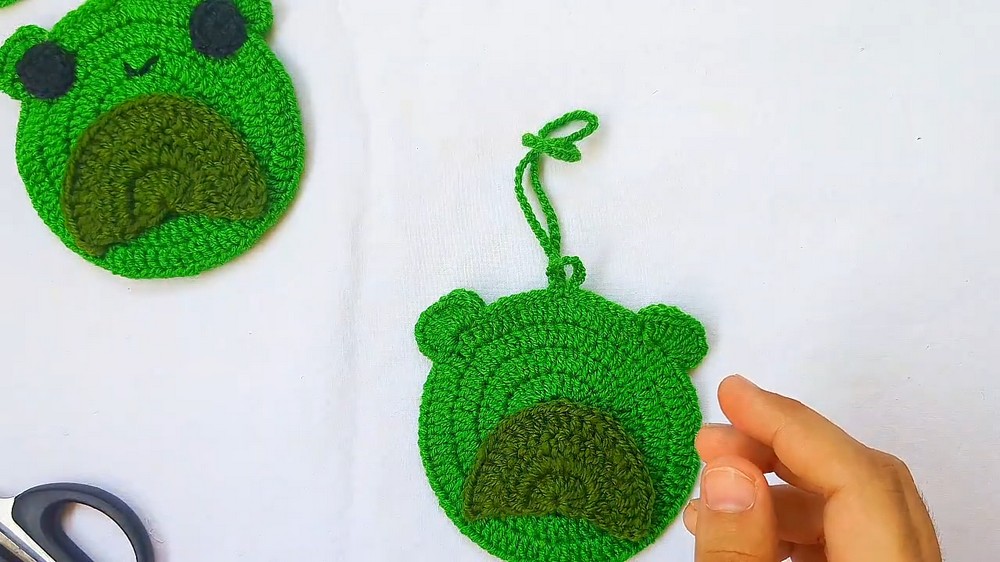 Crochet Frog Bagcharm
