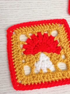 Crochet Mushroom Granny