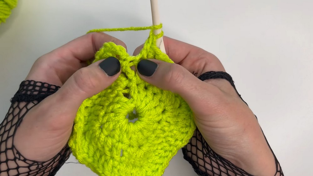 Crochet Solid Granny Square