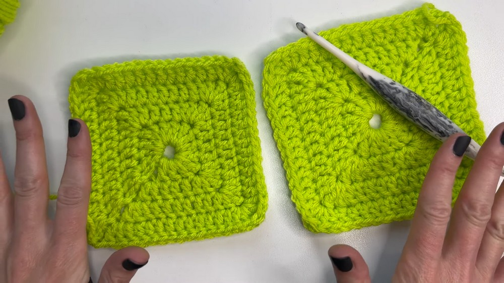 Crochet Solid Granny Square