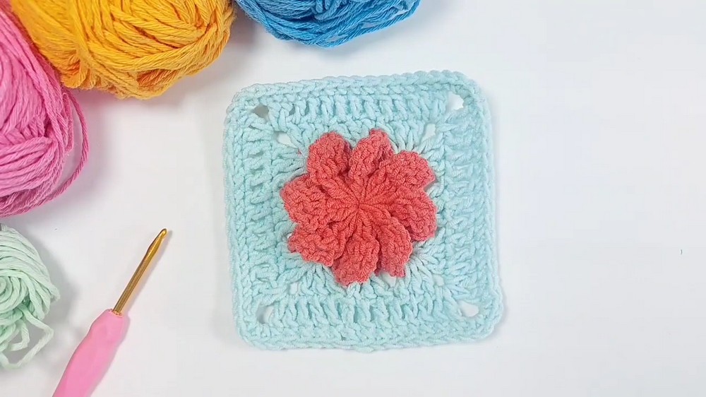 Crochet Flower Granny Square