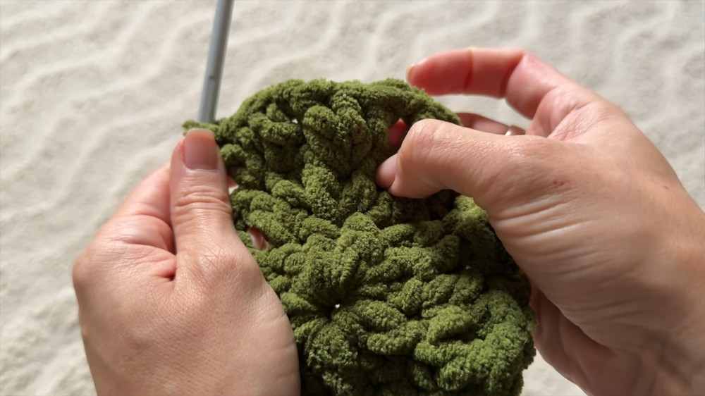 Crochet Bouquet Blanket
