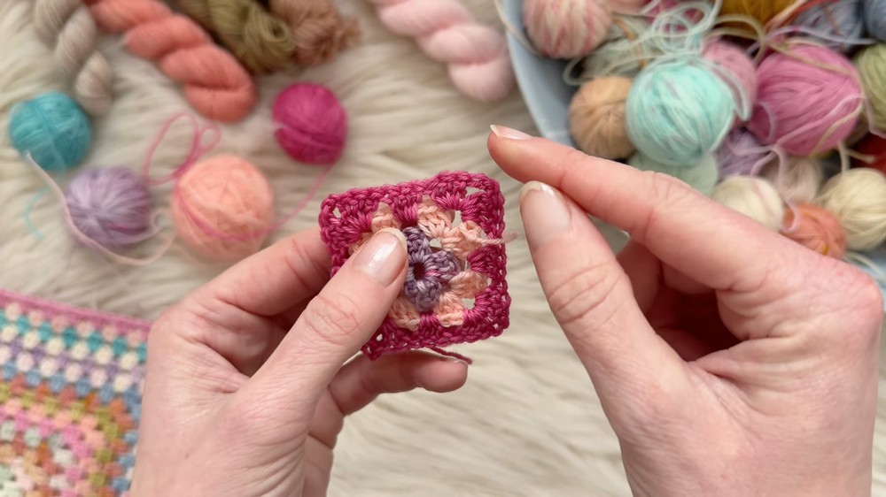 Crochet Multicoloured Granny