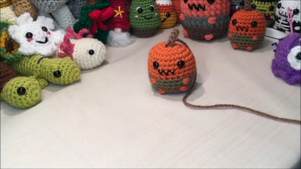 Crochet Pumpkin Man