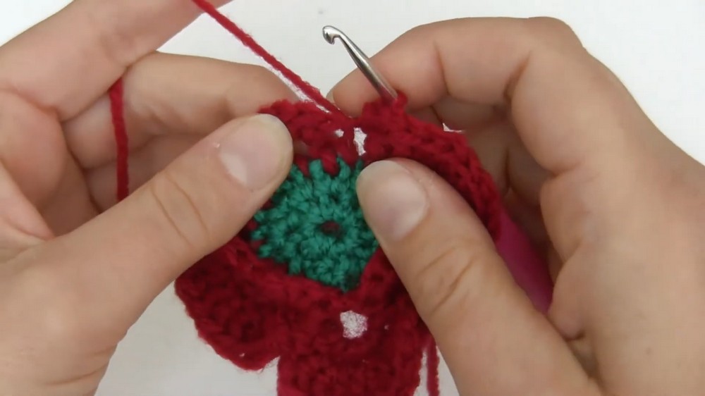 Crochet Poppy Flower