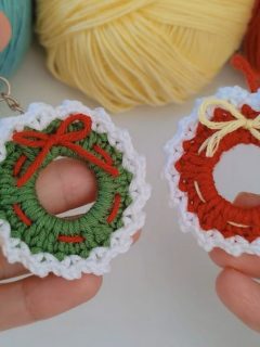 Crochet Wreath Keychain