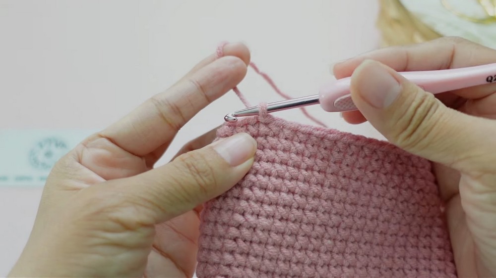 Crochet Bow Pouch Pattern