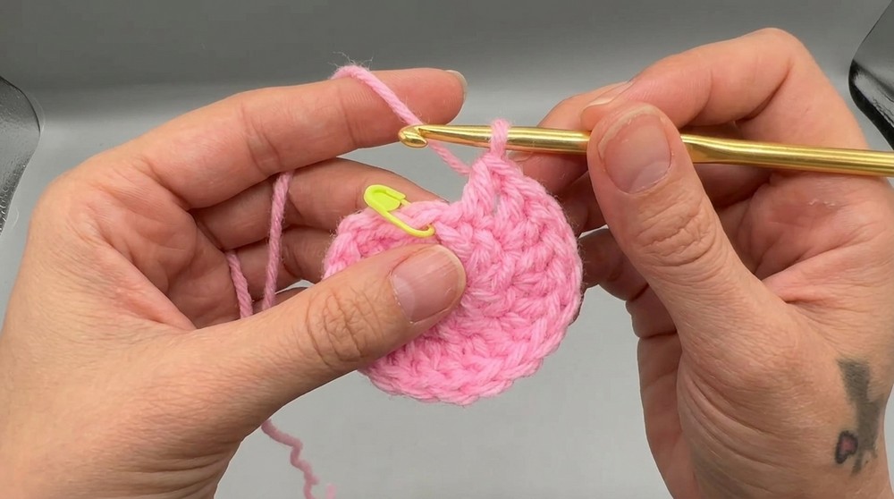 Crochet Pig Bottle Holder Pattern