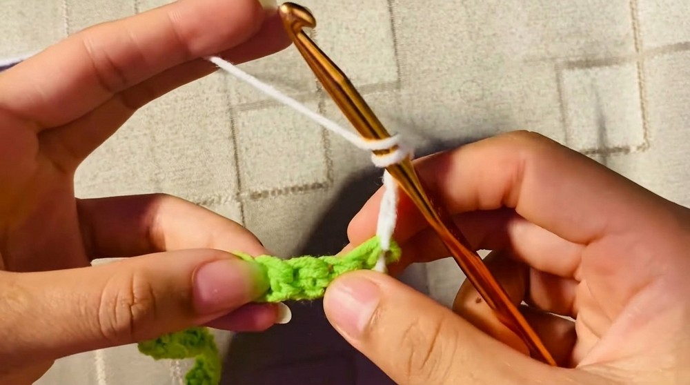 Crochet Mash Crop Top Pattern