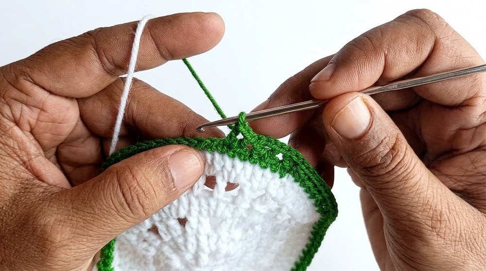 Crochet Round Doily Placemat Pattern