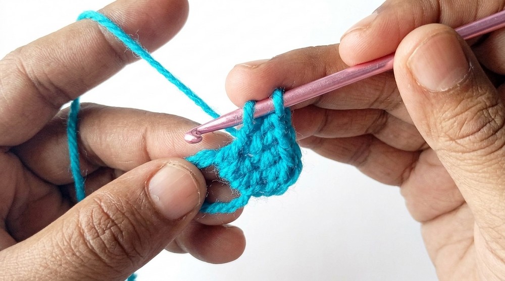 Crochet Mini Heart Pattern