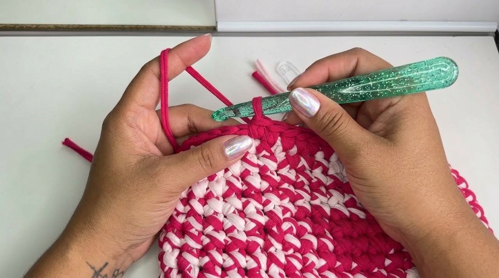 Crochet T-shirt Yarn Bag