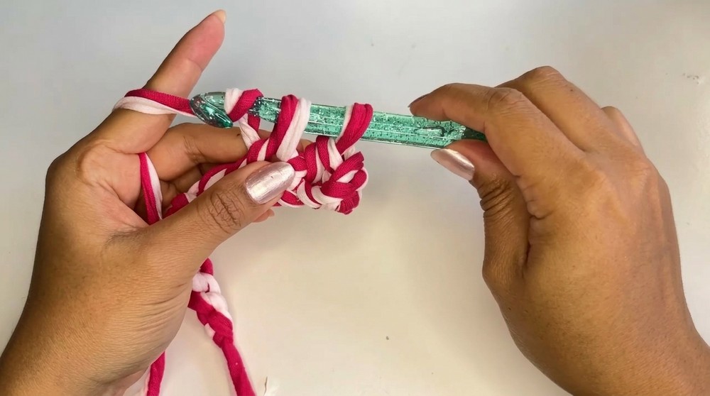 Crochet T-shirt Yarn Bag