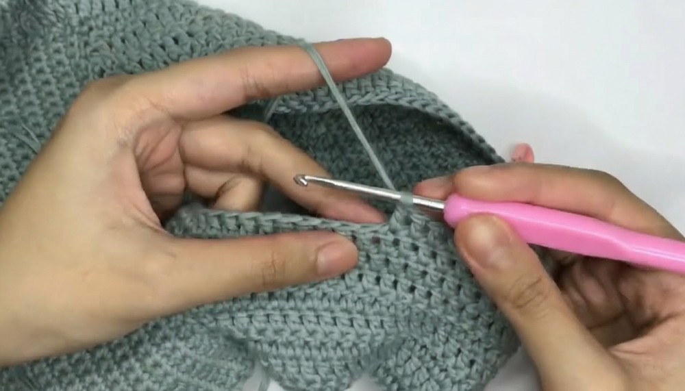 Crochet Puff Crop Top