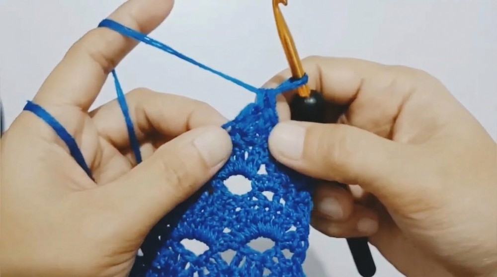 Crochet Diamond Lace Top Pattern