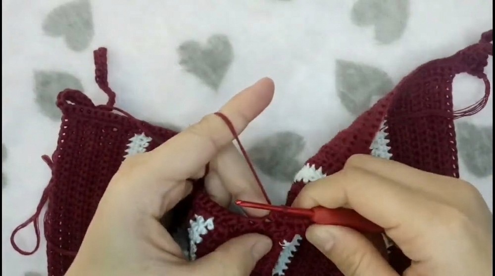 Crochet Ruffle Top Pattern