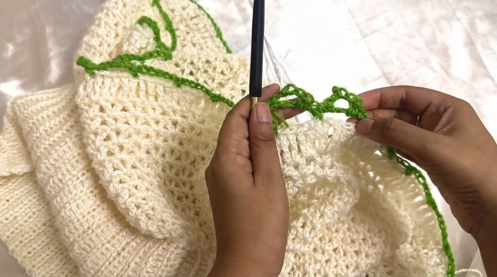 Crochet Rose Bouquet Top Pattern