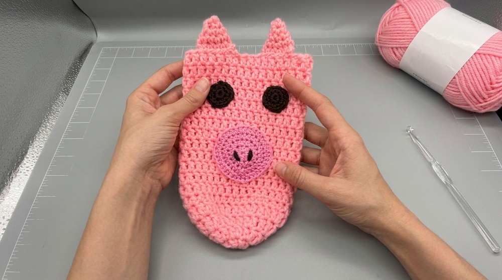 Crochet Pig Bottle Holder Pattern