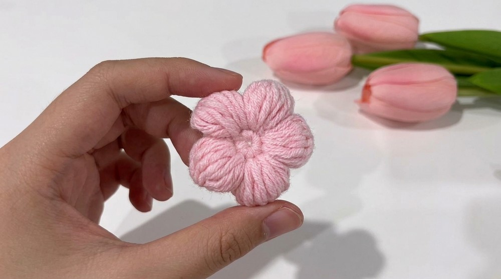 Crochet Puff Flower Mirror Pattern
