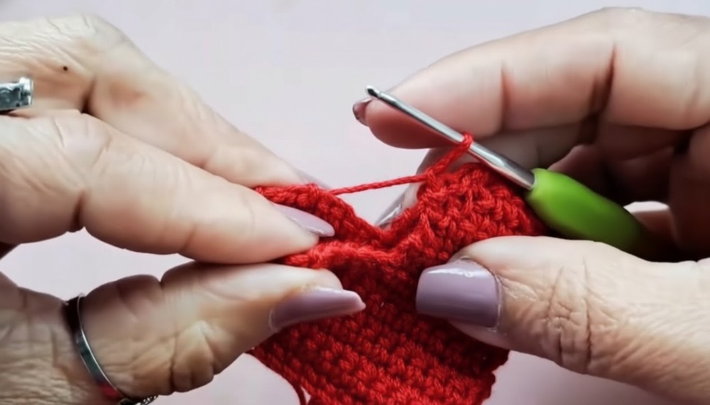  Crochet Heart Keychain