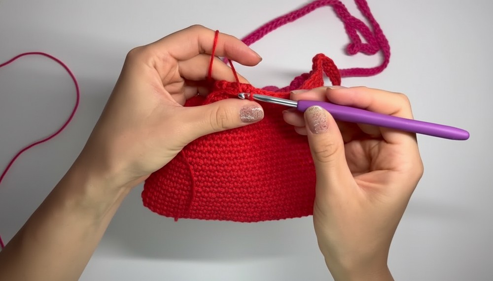 Crochet Shoulder Bag
