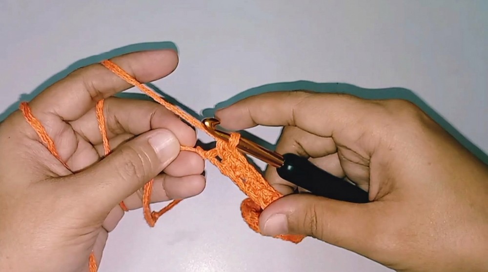 Crochet Tie Strap Crop Top Pattern