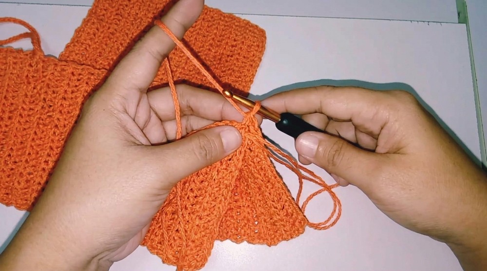 Crochet Tie Strap Crop Top Pattern