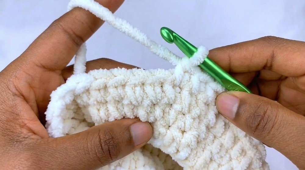 Crochet Ruffle Hat Pattern