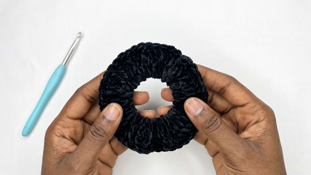 Crochet Scrunchie Pattern