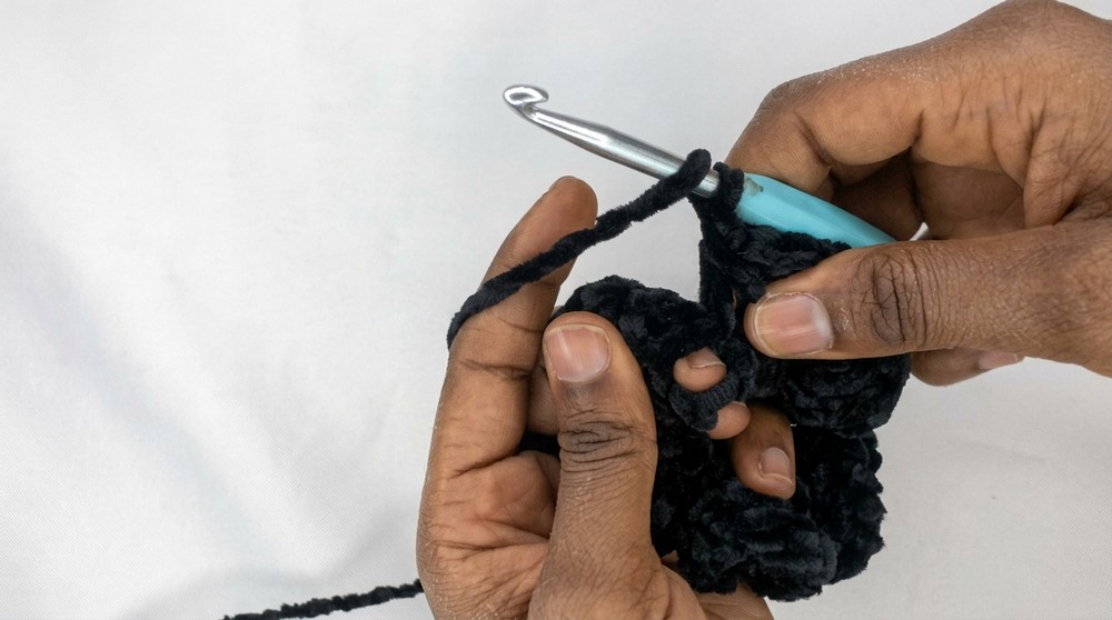 Crochet Scrunchie Pattern
