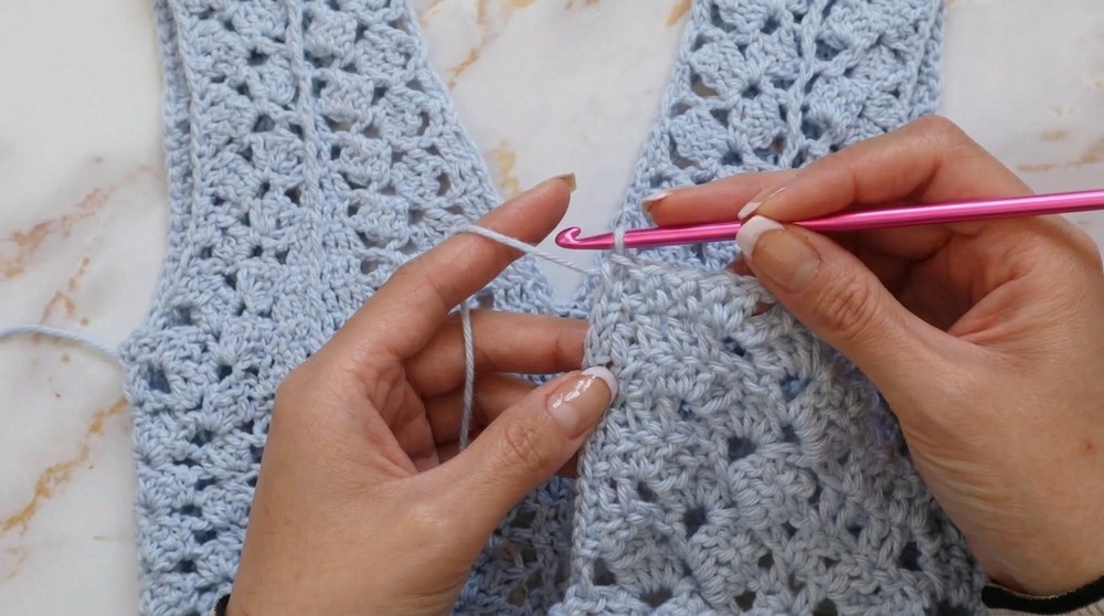 Crochet V-neck Top