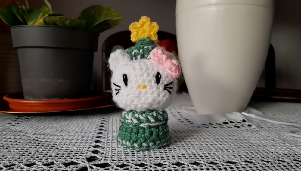 Crochet Hello Kitty Christmas Pattern