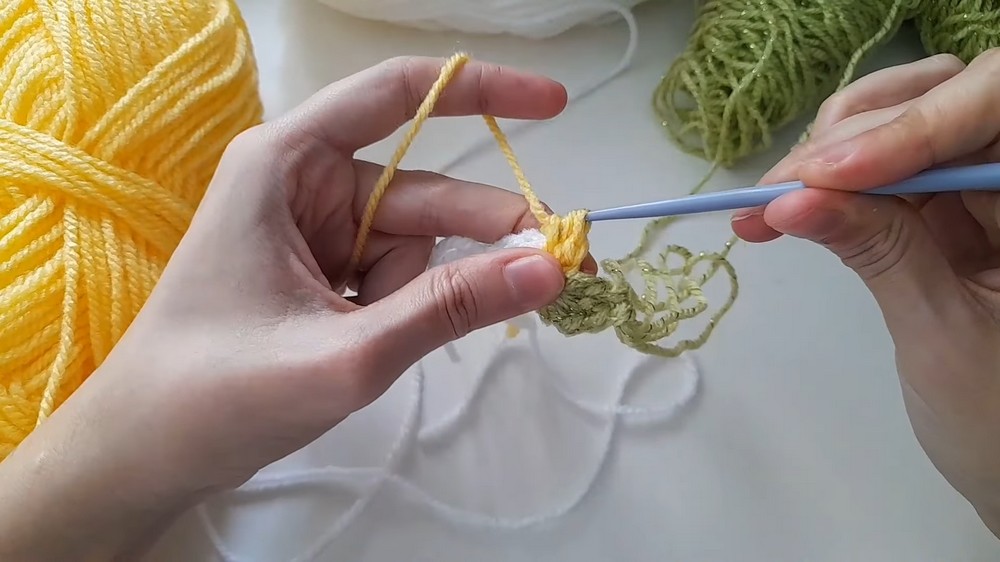 Crochet Swirl Halter Top Pattern