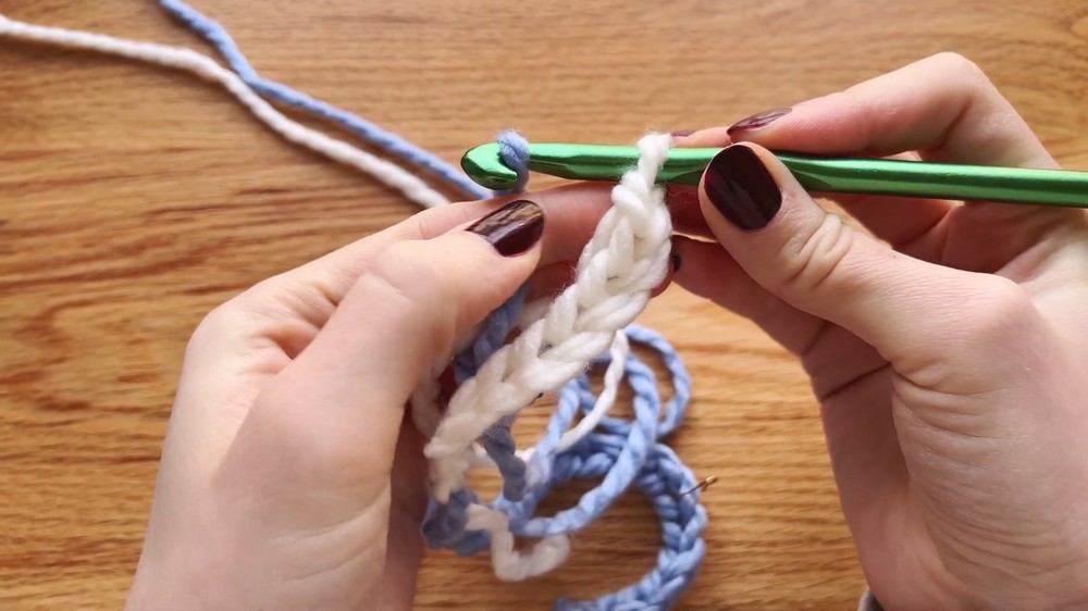  Crochet Chunky Checkered Sweater Pattern