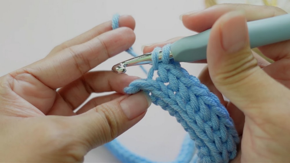 Crochet Scarf Pattern