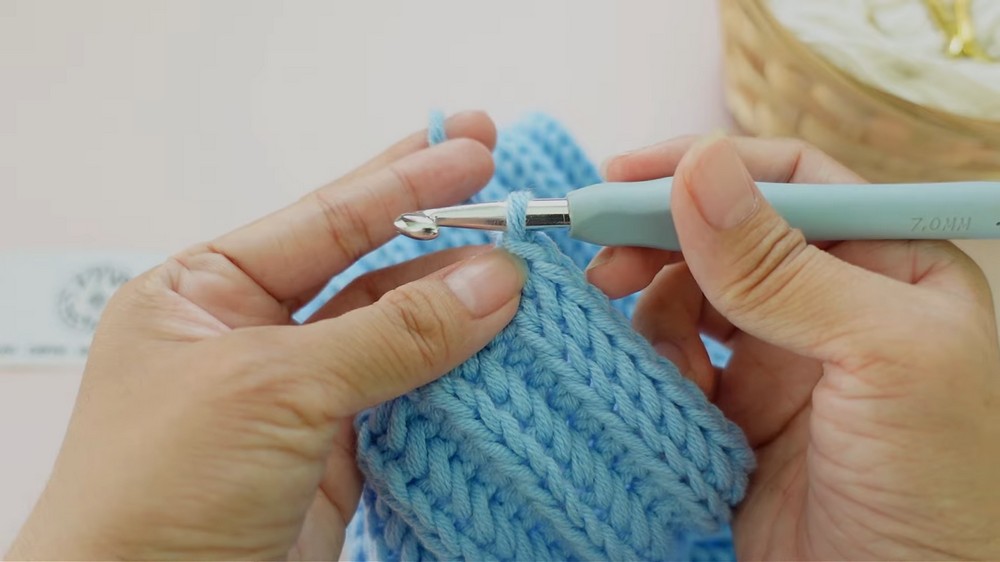 Crochet Scarf Pattern